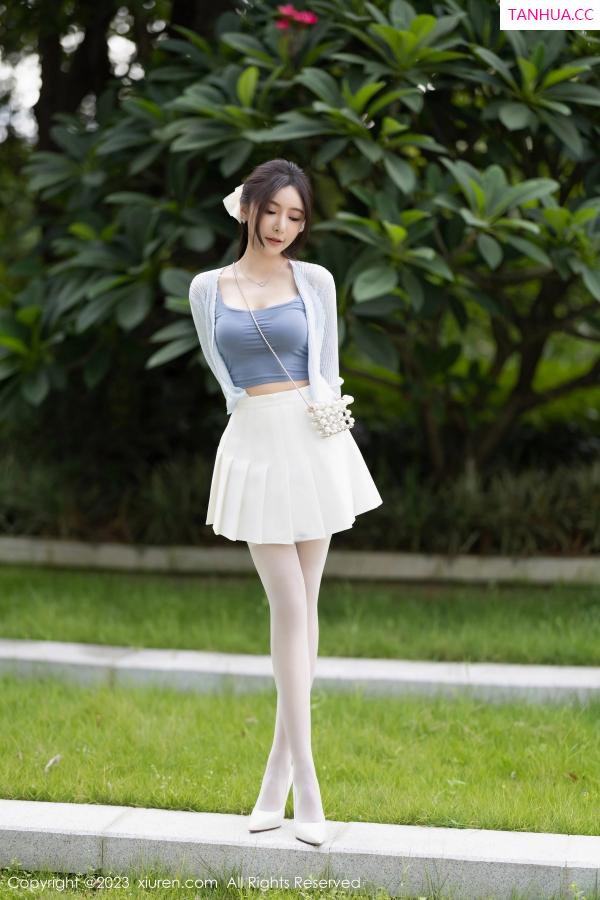 王馨瑶  [XiuRen]高清写真图 2023.10.16 No.7515 王馨瑶yanni 丝袜美腿第6张图片